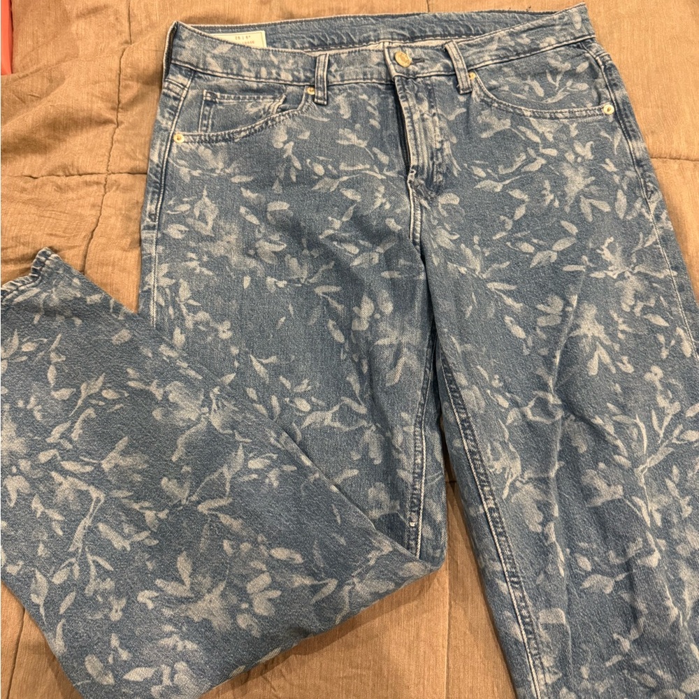 Gap Floral Patterned Jeans